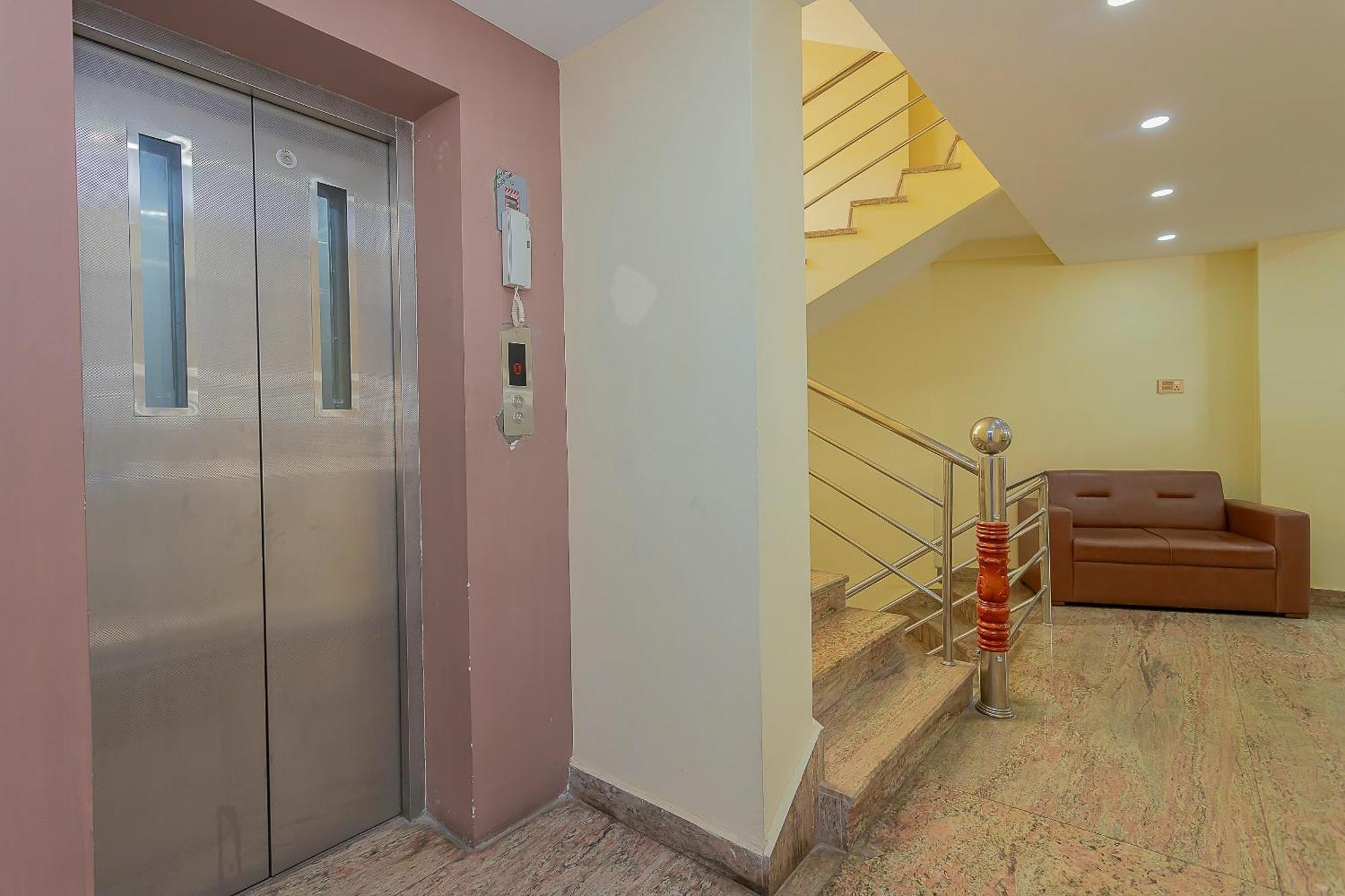 Oyo 798 Euphoria Inn Katmandu Zewnętrze zdjęcie